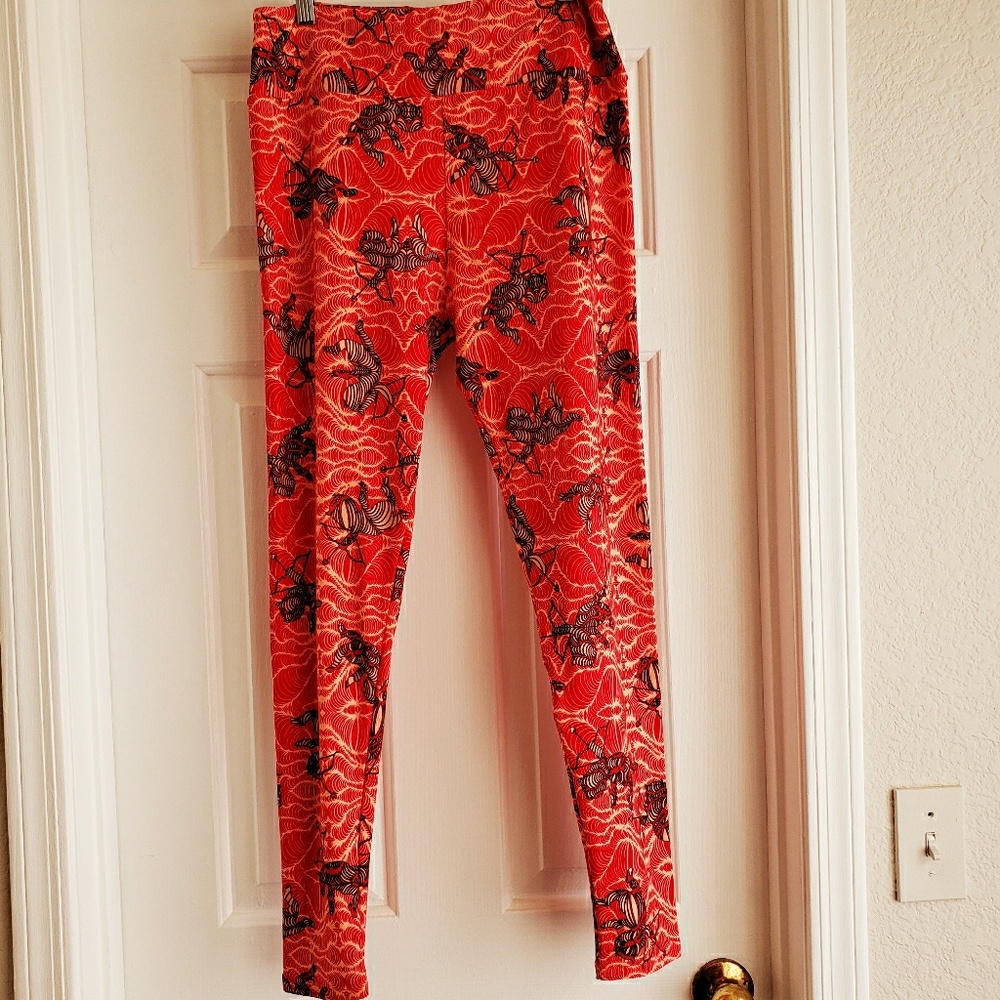 Lower Price ❤Valentine's Day❤ LuLaRoe Leggings TC